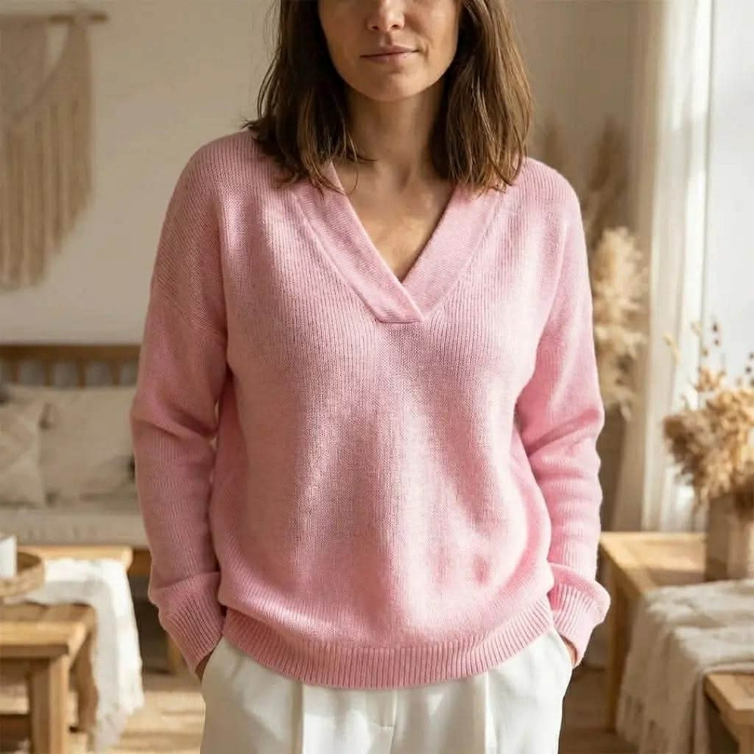 Clara | Soft Pink V-Neck Sweater in Relaxed Fit