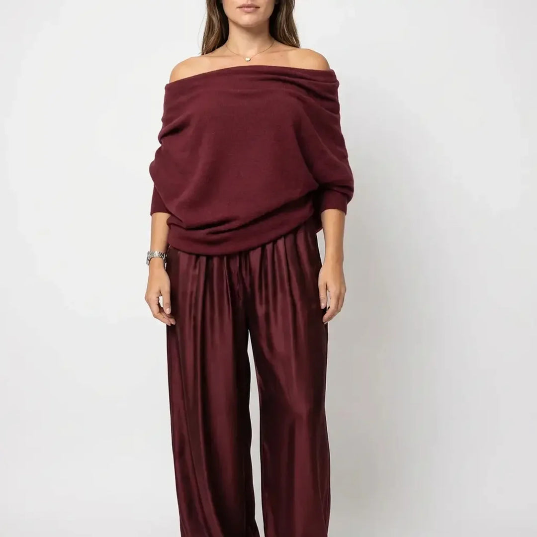 Valeria – Elegant Off-Shoulder Dress