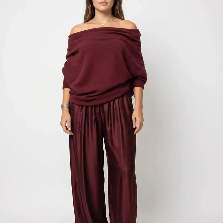 Valeria – Elegant Off-Shoulder Dress