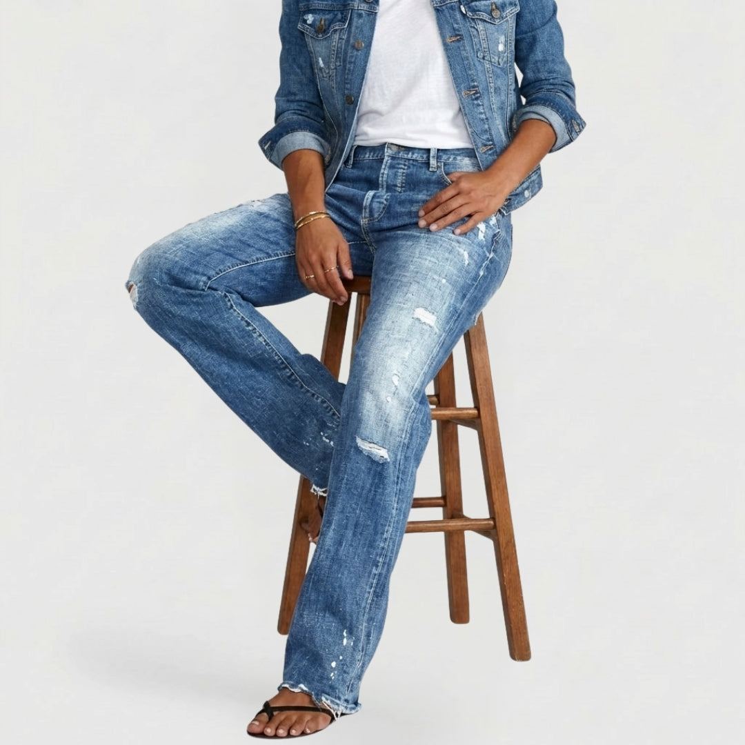 Noemi | Classic Relaxed Jeans