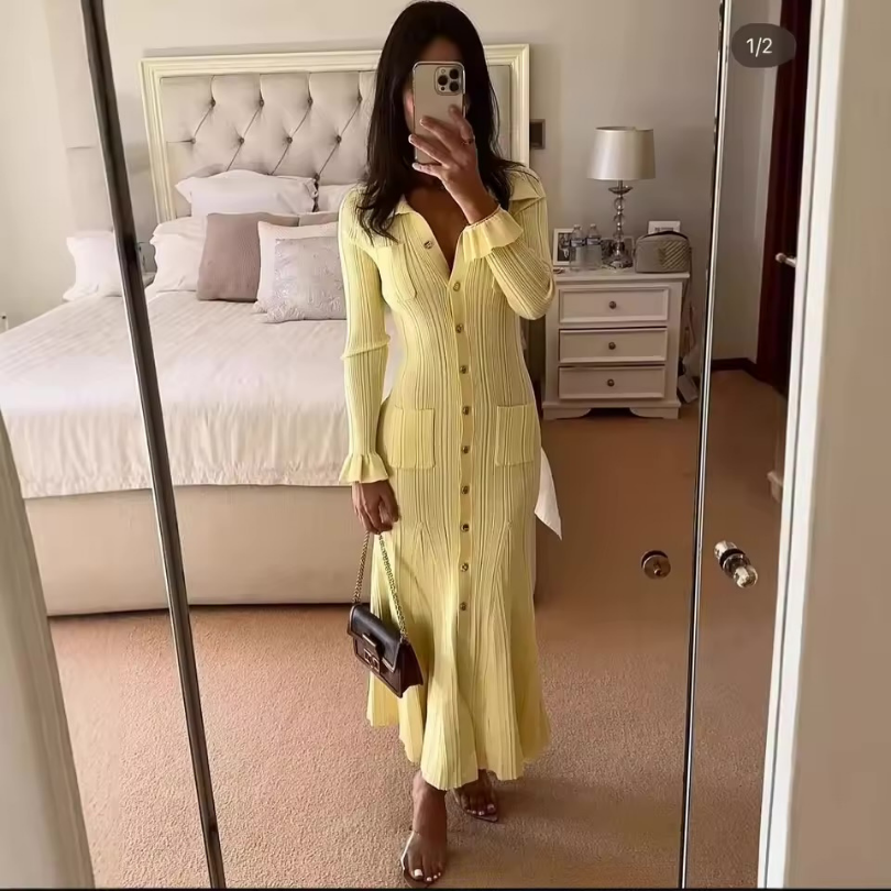 Victoria – Elegant Knitted Maxi Dress with Polo Collar