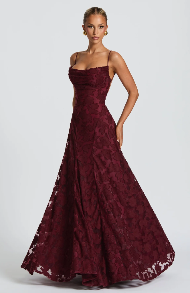 SOFIA | Elegantes Spitzen Maxi Kleid